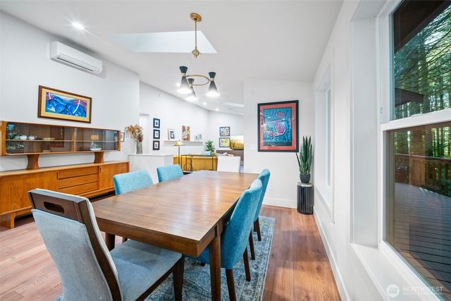 4847 17th Avenue NW, Olympia, WA 98502