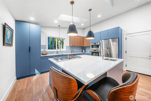 4847 17th Avenue NW, Olympia, WA 98502