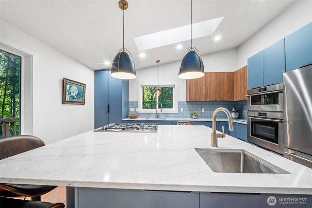 4847 17th Avenue NW, Olympia, WA 98502