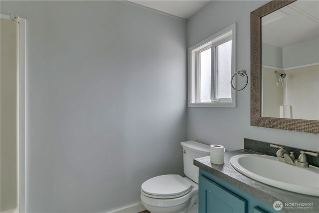 6703 5th Court SE, Lacey, WA 98503