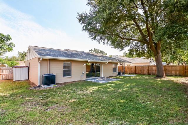 1637 PINTAIL COURT, Lutz, FL 33549