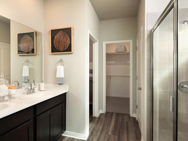 164 Coopers Hawk CRST, Cedar Creek, TX 78612