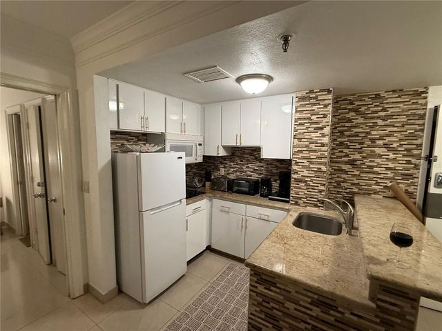 6165 CARRIER DRIVE 2404, Orlando, FL 32819