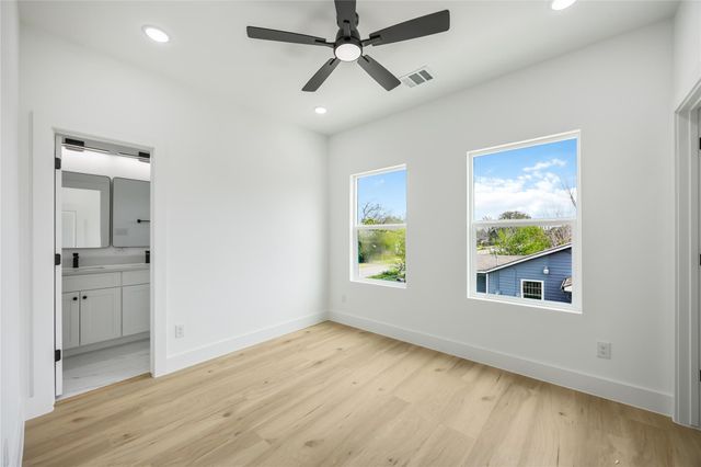 4804 Carmen Street A, Houston, TX 77033