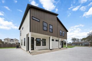 4804 Carmen Street A, Houston, TX 77033