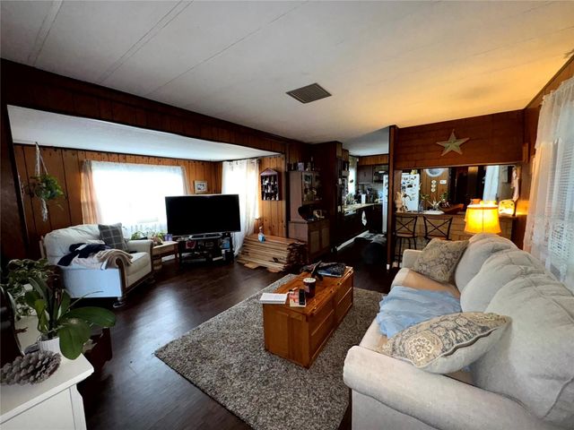 2577 BROOKSIDE CIRCLE, Mount Dora, FL 32757