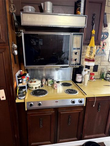 2577 BROOKSIDE CIRCLE, Mount Dora, FL 32757