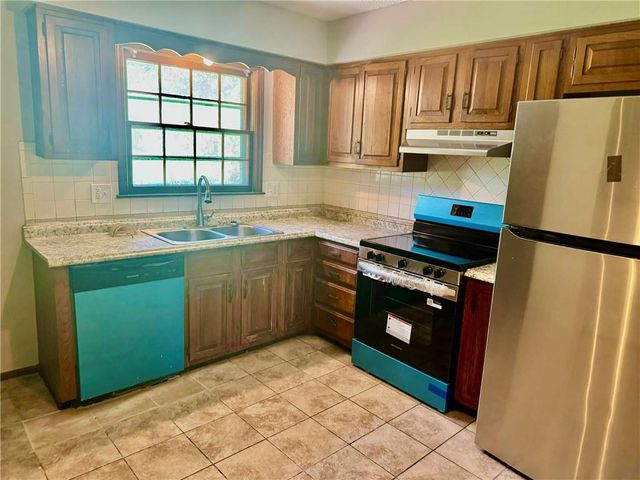 5406 Ditzler Avenue, Raytown, MO 64133