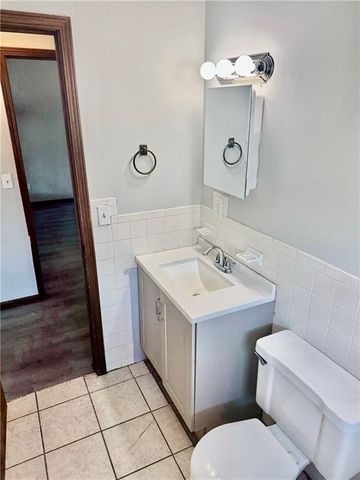 5406 Ditzler Avenue, Raytown, MO 64133