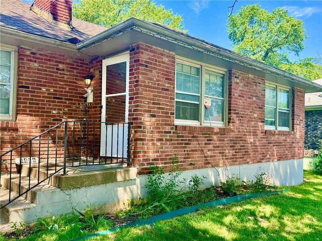 5406 Ditzler Avenue, Raytown, MO 64133