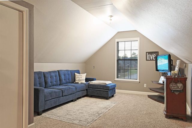 115 OVERLAND TRAIL, White Hall, AR 71602