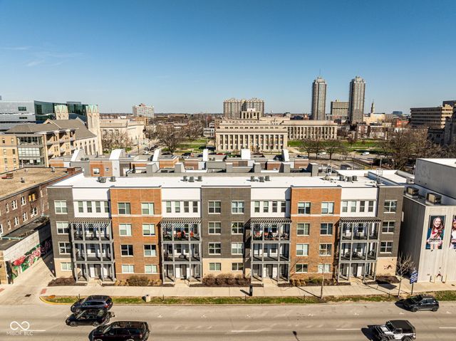 727 N Illinois Street 204, Indianapolis, IN 46204
