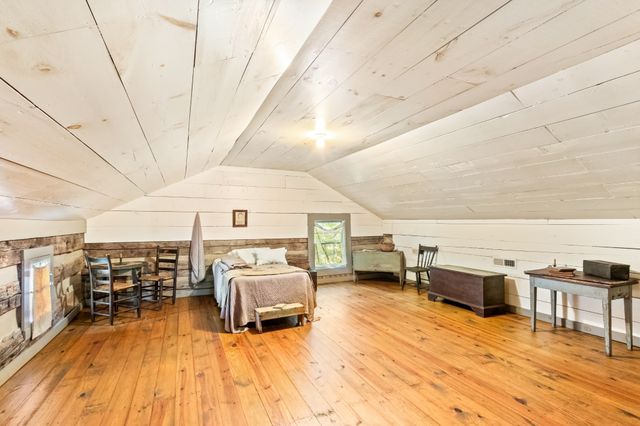 1926 Oak Plains Rd, Ashland City, TN 37015