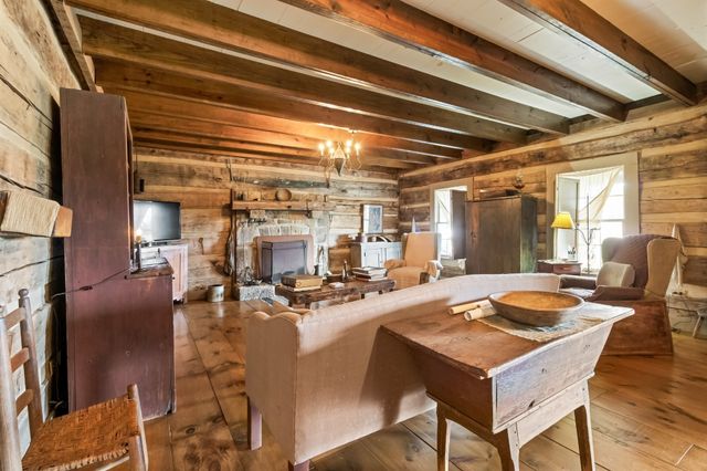 1926 Oak Plains Rd, Ashland City, TN 37015