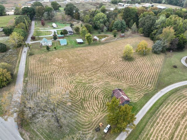 1926 Oak Plains Rd, Ashland City, TN 37015