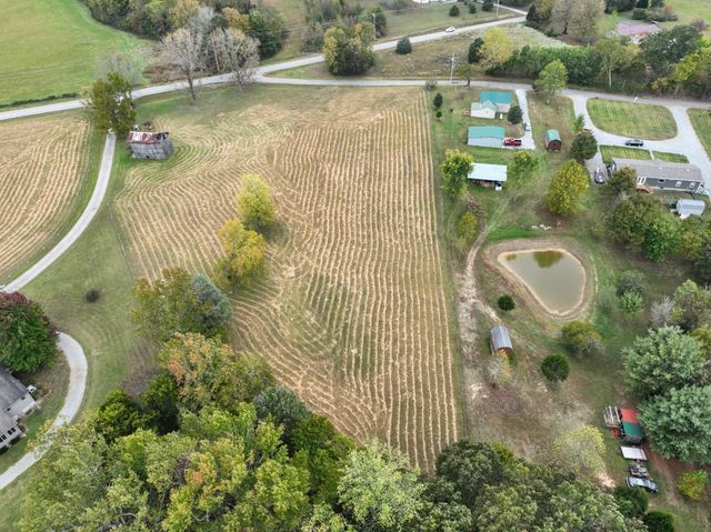 1926 Oak Plains Rd, Ashland City, TN 37015