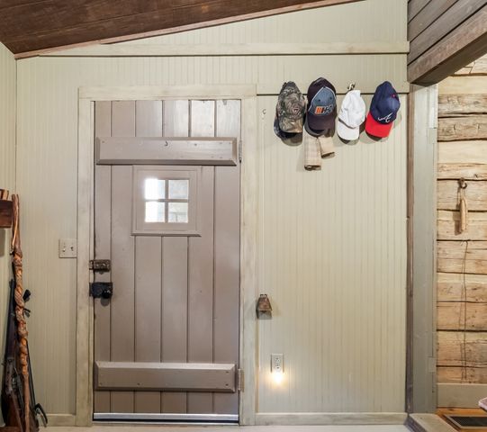 1926 Oak Plains Rd, Ashland City, TN 37015