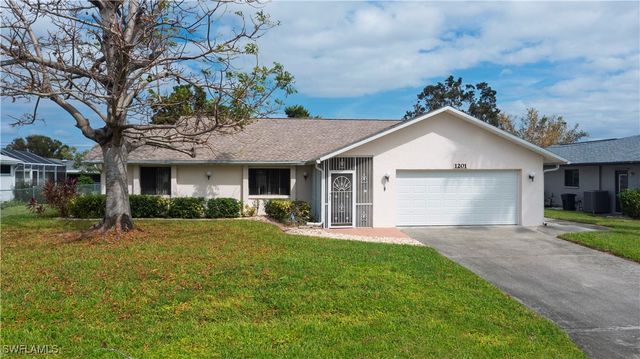 1201 SE 23rd ST, Cape Coral, FL 33990
