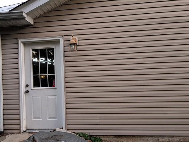 70 WINDSOR DR, Fishersville, VA 22939