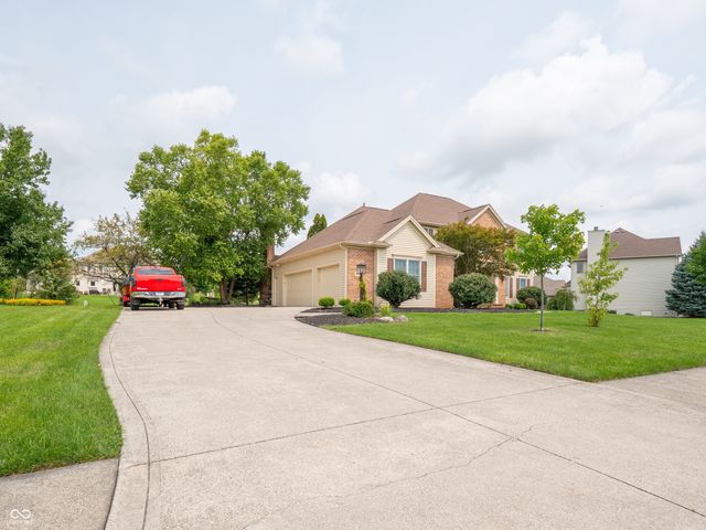 2232 Longleaf Drive, Fort Wayne, IN 46814