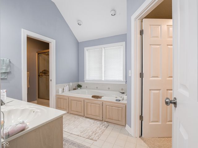 2232 Longleaf Drive, Fort Wayne, IN 46814