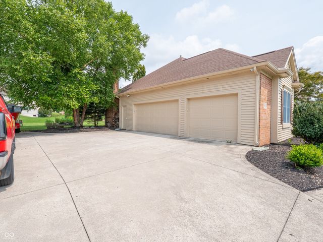 2232 Longleaf Drive, Fort Wayne, IN 46814