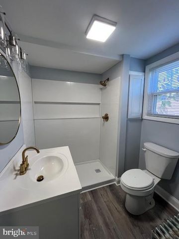 25 DUKE ST, Hershey, PA 17033