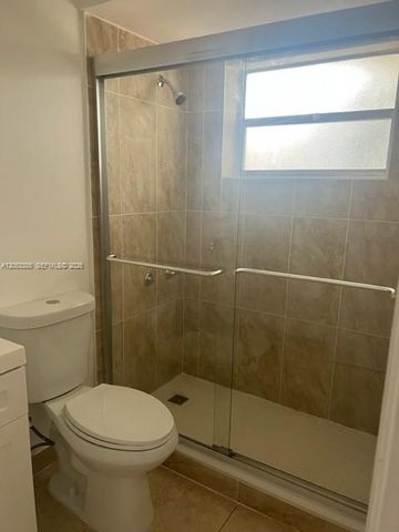 4165 SW 67th Avenue 206B, Davie, FL 33314