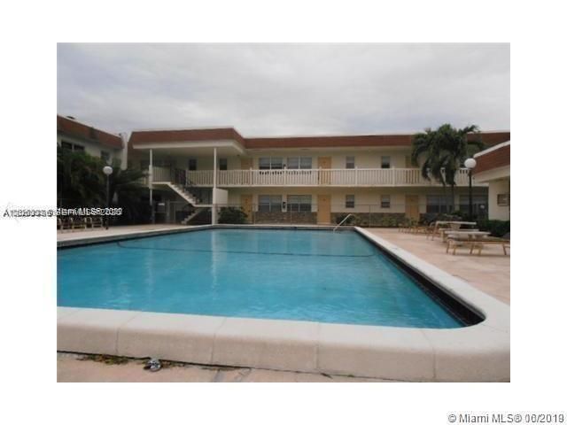 4165 SW 67th Avenue 206B, Davie, FL 33314