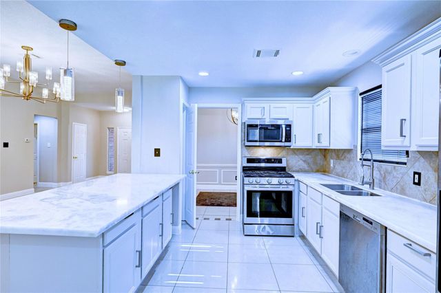 21115 Rushing Creek Lane, Katy, TX 77449