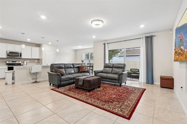 5016 BLUE HAMMOCK COURT, Kissimmee, FL 34746