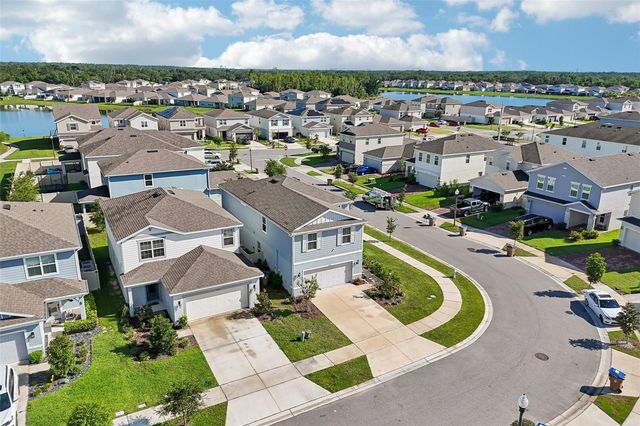 5016 BLUE HAMMOCK COURT, Kissimmee, FL 34746