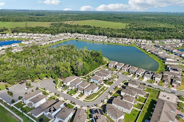 5016 BLUE HAMMOCK COURT, Kissimmee, FL 34746