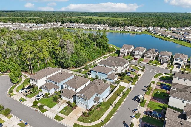 5016 BLUE HAMMOCK COURT, Kissimmee, FL 34746