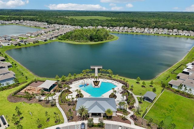 5016 BLUE HAMMOCK COURT, Kissimmee, FL 34746