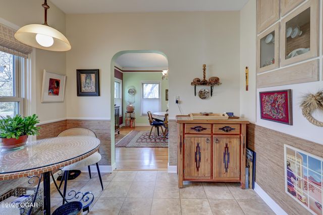 208 N College Street, Webb City, MO 64870