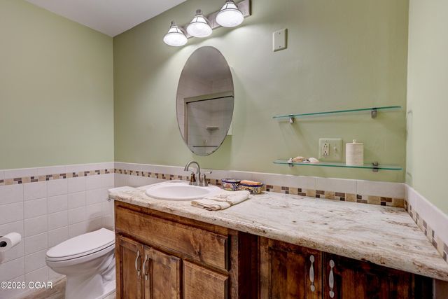 208 N College Street, Webb City, MO 64870