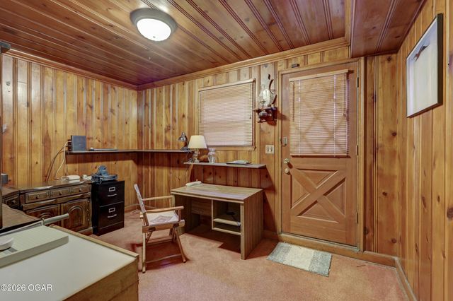 208 N College Street, Webb City, MO 64870