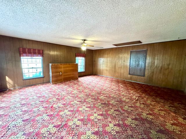 300 Delwood, Longview, TX 75605