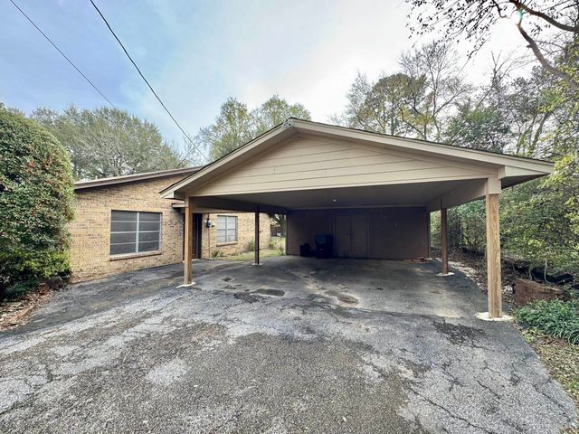 300 Delwood, Longview, TX 75605