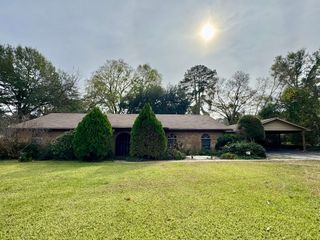 300 Delwood, Longview, TX 75605