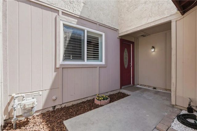 321 W Hermitage, Azusa, CA 91702