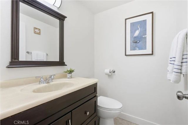 321 W Hermitage, Azusa, CA 91702