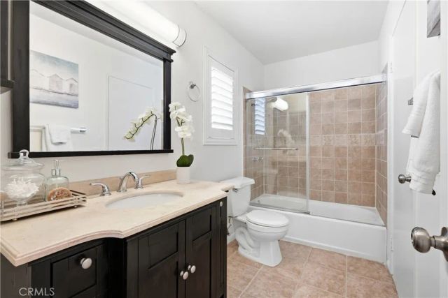 321 W Hermitage, Azusa, CA 91702
