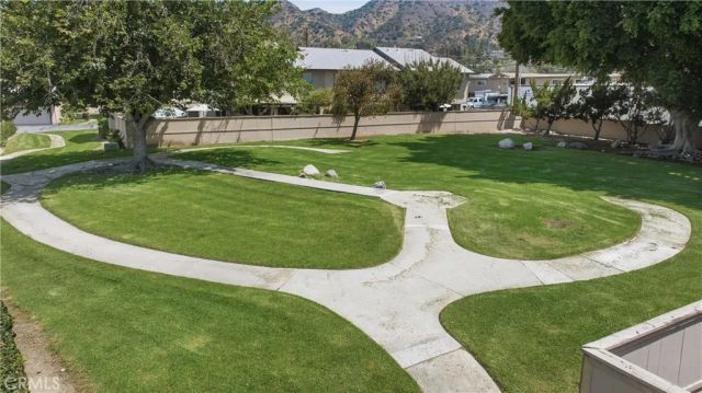 321 W Hermitage, Azusa, CA 91702