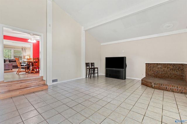 11015 Strong Drive SE, Huntsville, AL 35803