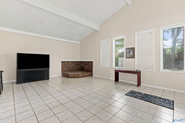 11015 Strong Drive SE, Huntsville, AL 35803