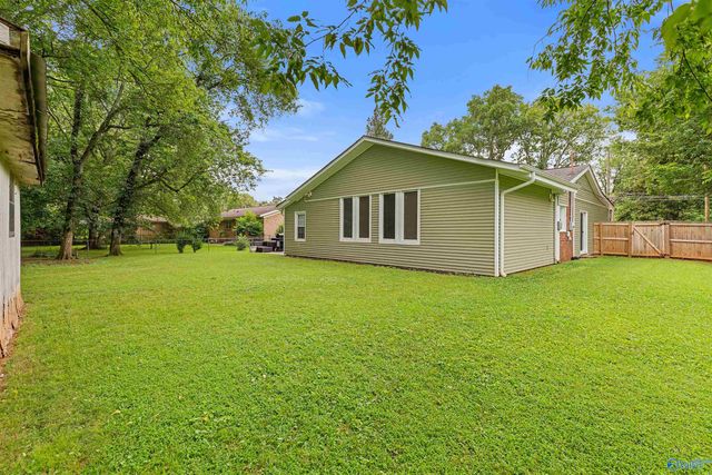 11015 Strong Drive SE, Huntsville, AL 35803