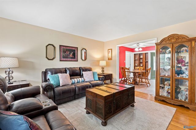 11015 Strong Drive SE, Huntsville, AL 35803