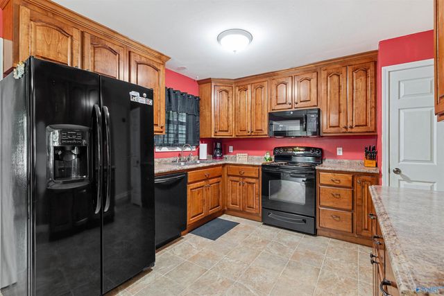 11015 Strong Drive SE, Huntsville, AL 35803